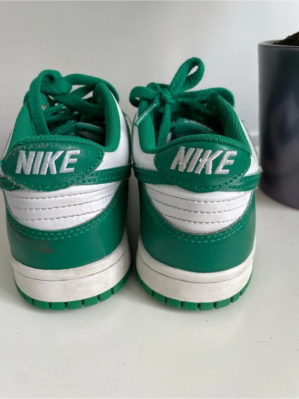 Women Size 7 Nike Dunk Low White Malachite Green Shoes 5.5Y